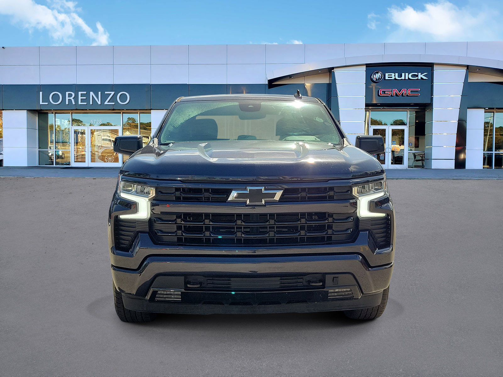 Used 2024 Chevrolet Silverado 1500 RST RWD image 2