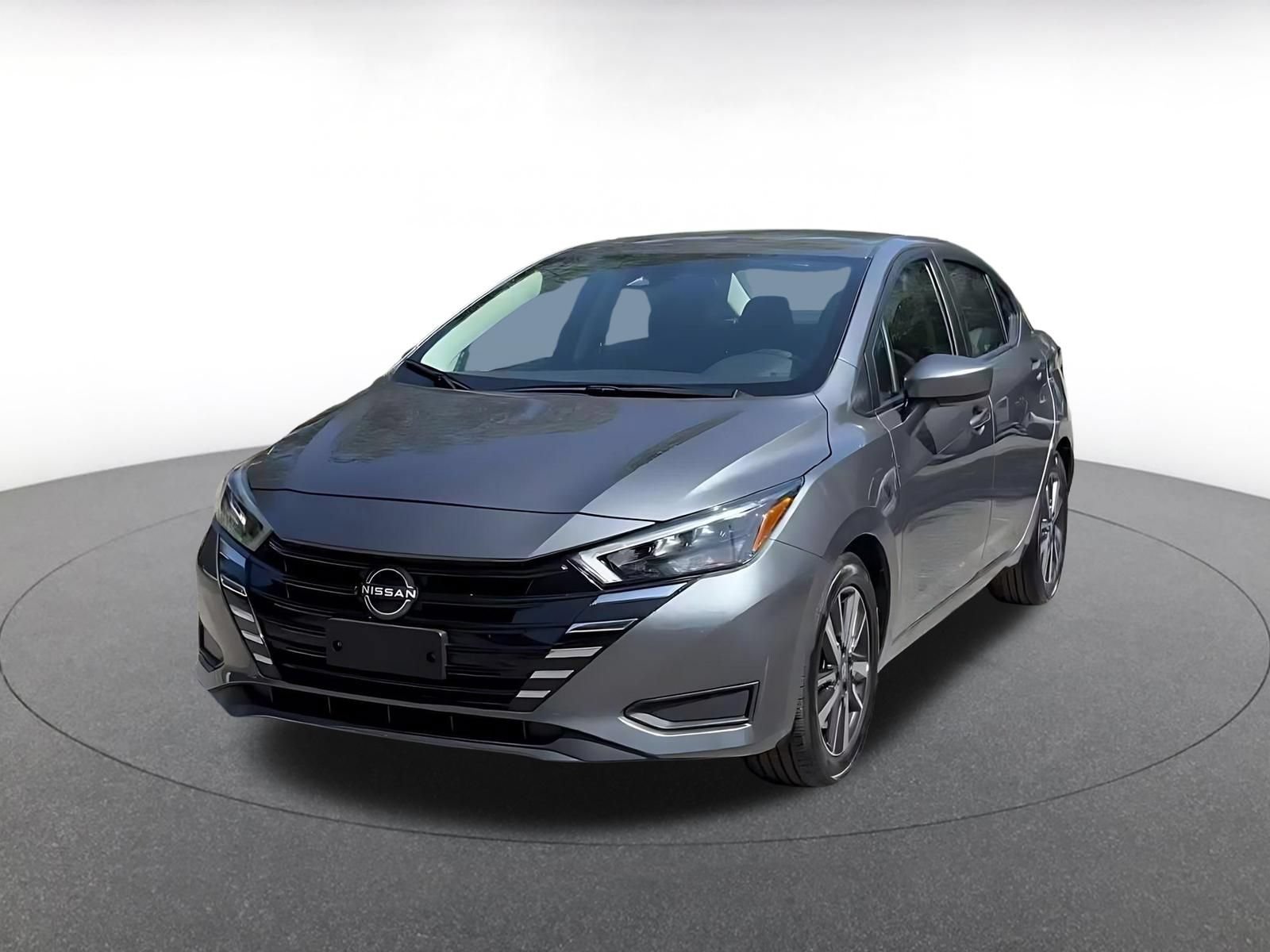 Used 2025 Nissan Versa SV FWD image 6