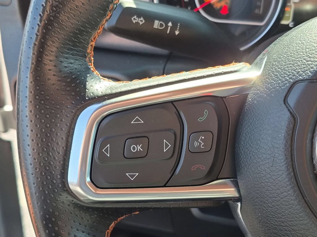 Used 2022 Jeep Gladiator Mojave w/ LED Lighting Group AWD/4WD image 14