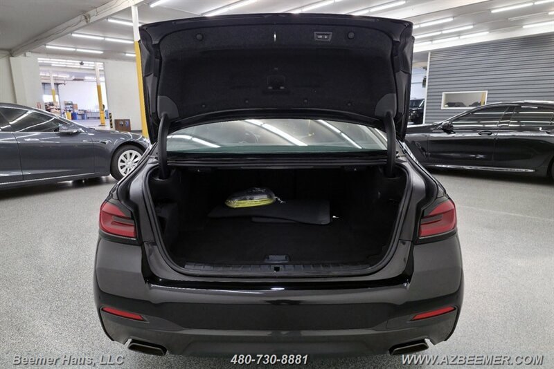 Used 2023 BMW 530e w/ M Sport Package RWD image 16