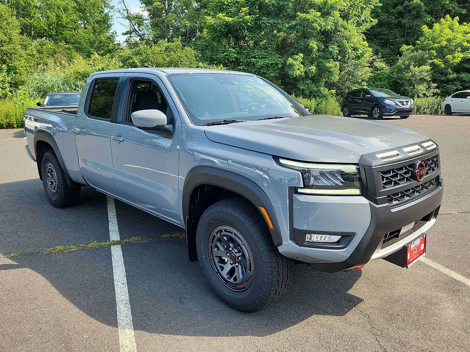 New 2026 Nissan Frontier PRO-4X w/ Tow Package AWD/4WD image 2