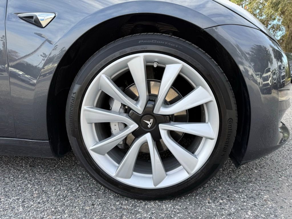 Used 2018 Tesla Model 3 Long Range image 8