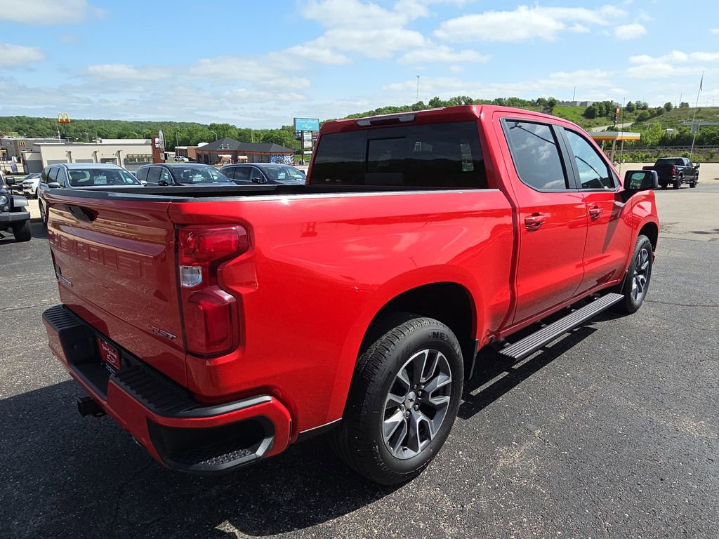 Used 2020 Chevrolet Silverado 1500 RST AWD/4WD image 9