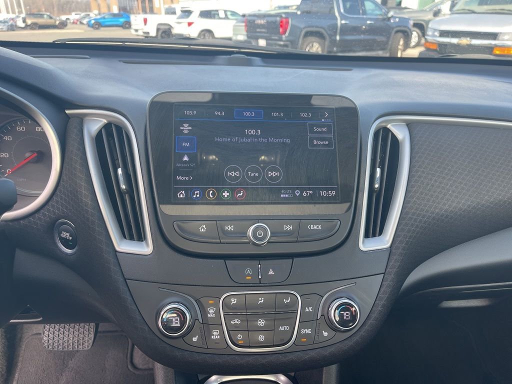 Used 2024 Chevrolet Malibu LT image 24