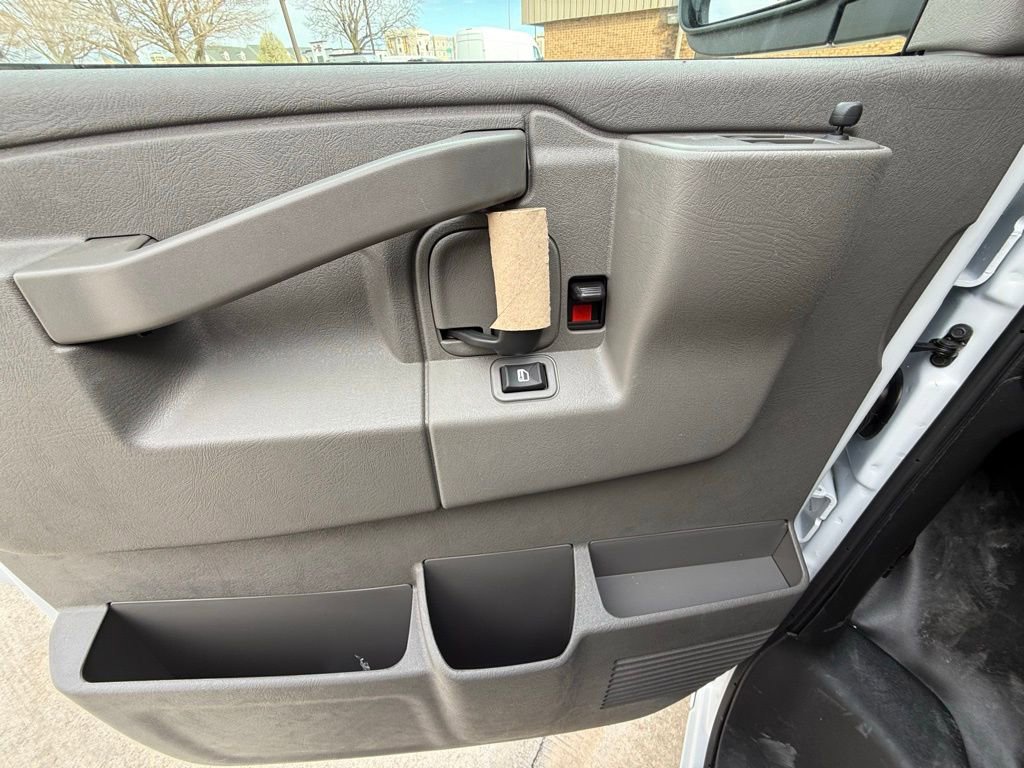 New 2026 Chevrolet Express 2500 w/ Driver Convenience Package image 11