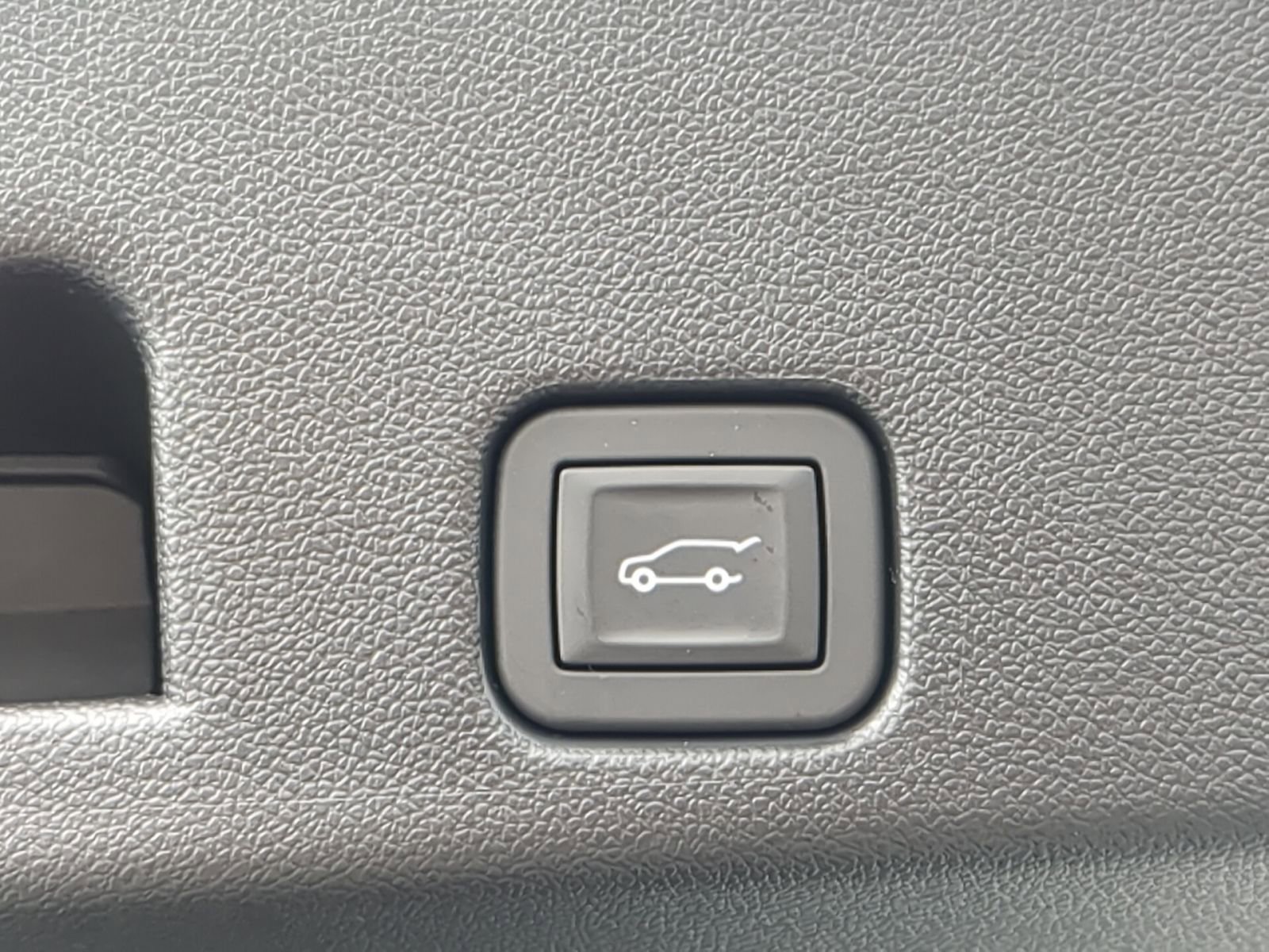 New 2026 GMC Acadia Elevation w/ Black Edition image 32