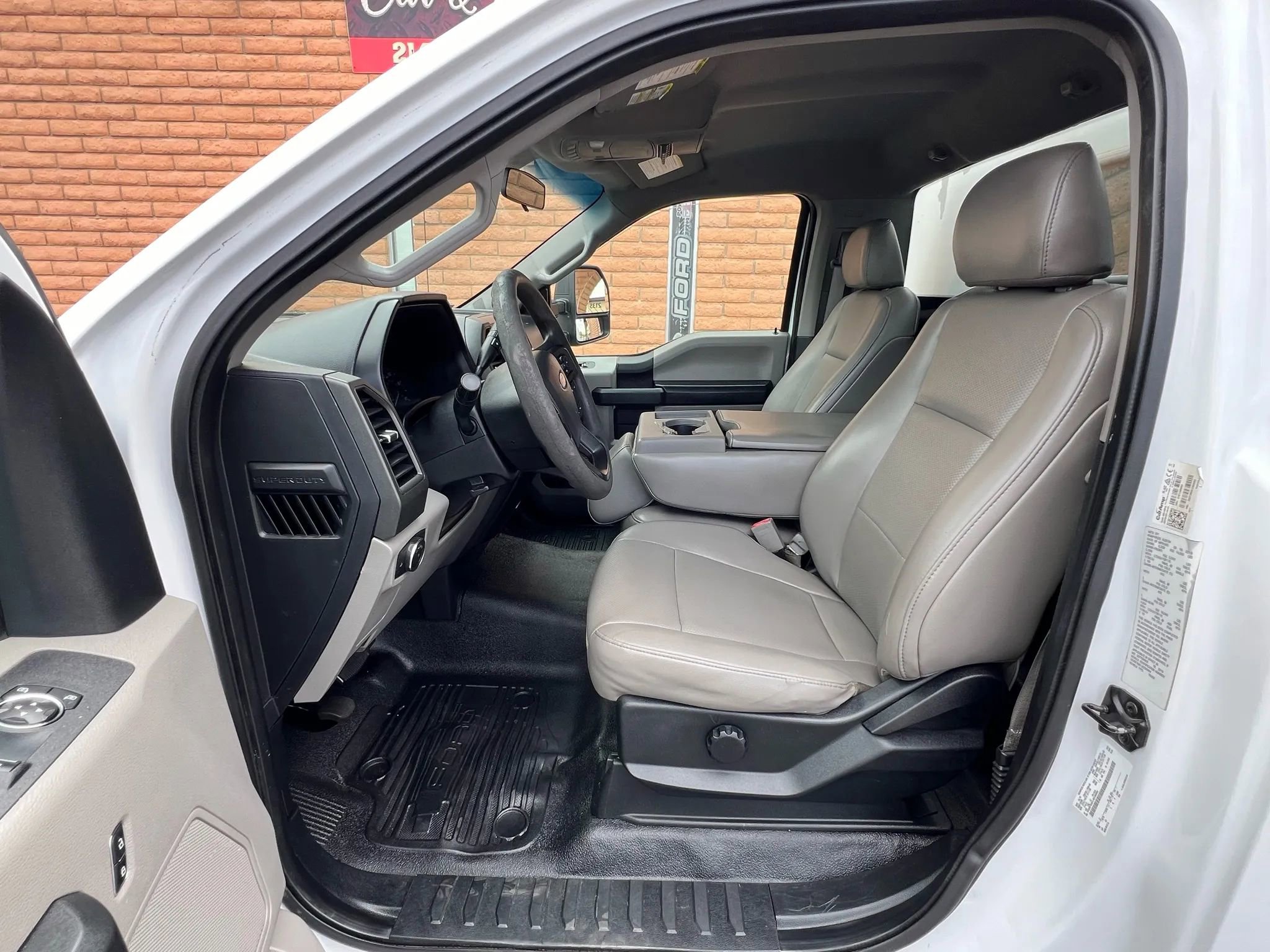 Used 2018 Ford F350 XL w/ Power Equipment Group image 11