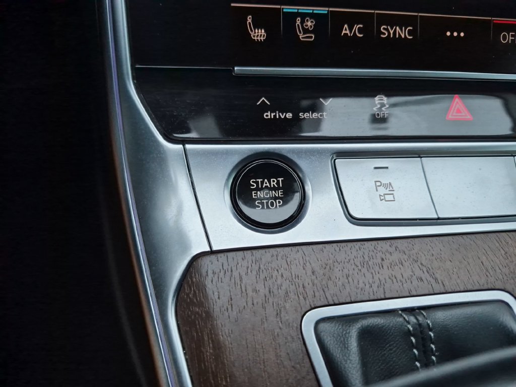 Used 2021 Audi A6 Premium Plus w/ Premium Plus Package AWD/4WD image 25