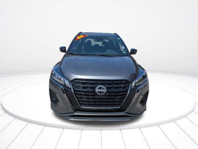Used 2024 Nissan Kicks SR FWD image 9
