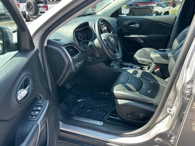 Used 2020 Jeep Cherokee Limited w/ Luxury Group AWD/4WD image 27