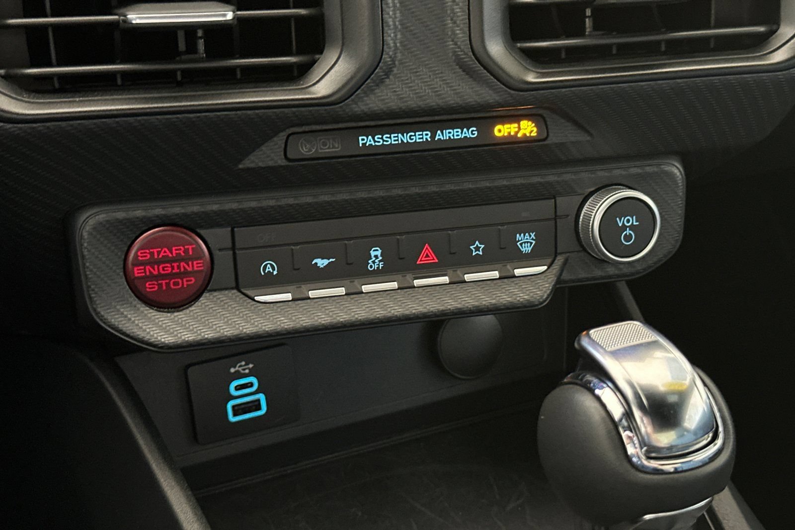 Certified 2024 Ford Mustang GT RWD image 18