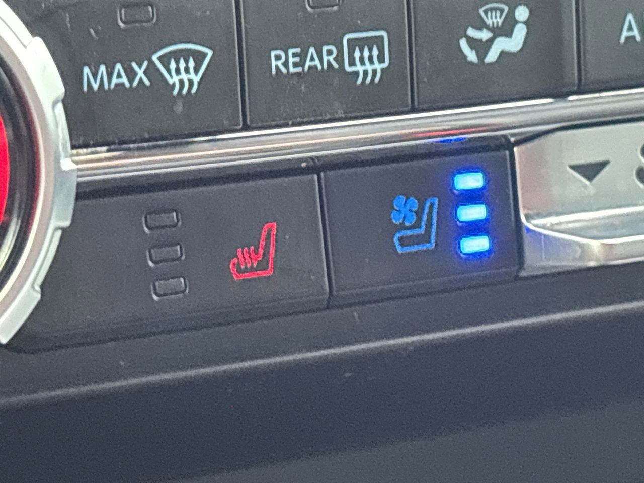 Used 2023 Ford F150 Lariat w/ Equipment Group 502A High image 25