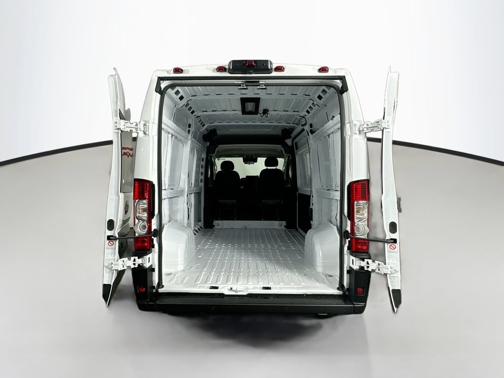 New 2026 RAM ProMaster 3500 w/ Premium Convenience Group FWD image 16