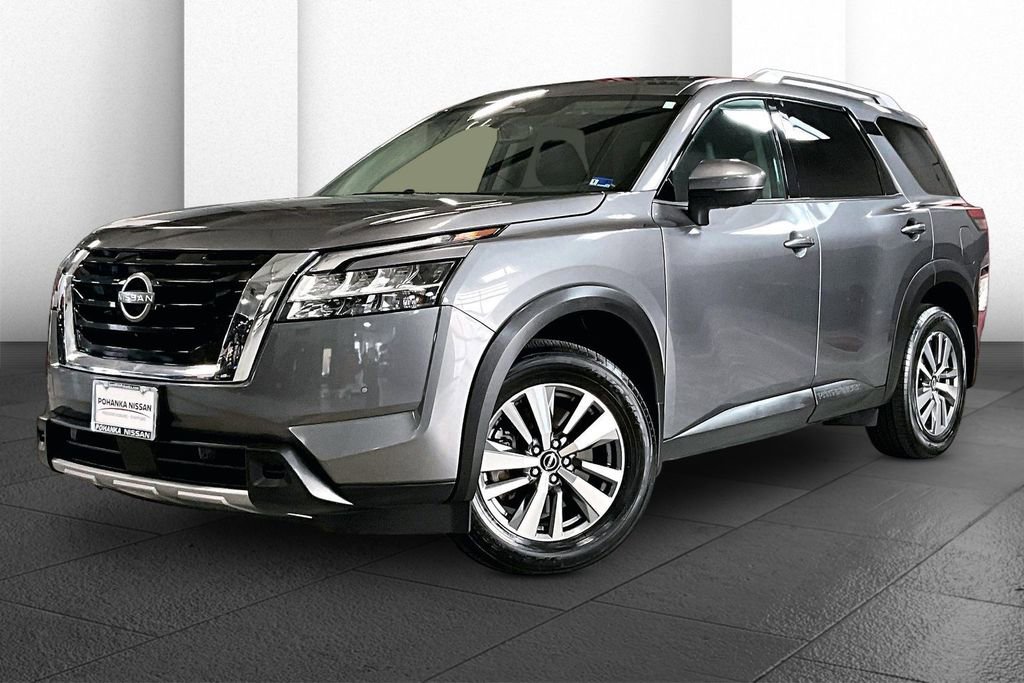 Certified 2023 Nissan Pathfinder SL image 12