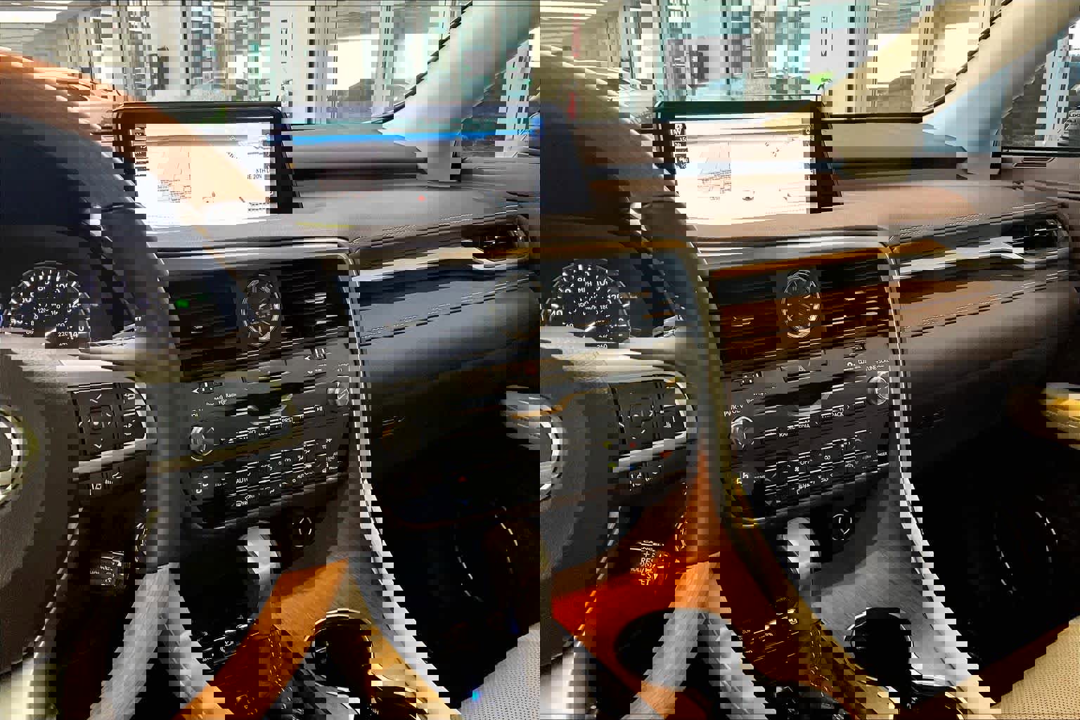 Used 2017 Lexus RX 350 FWD w/ Premium Package image 6