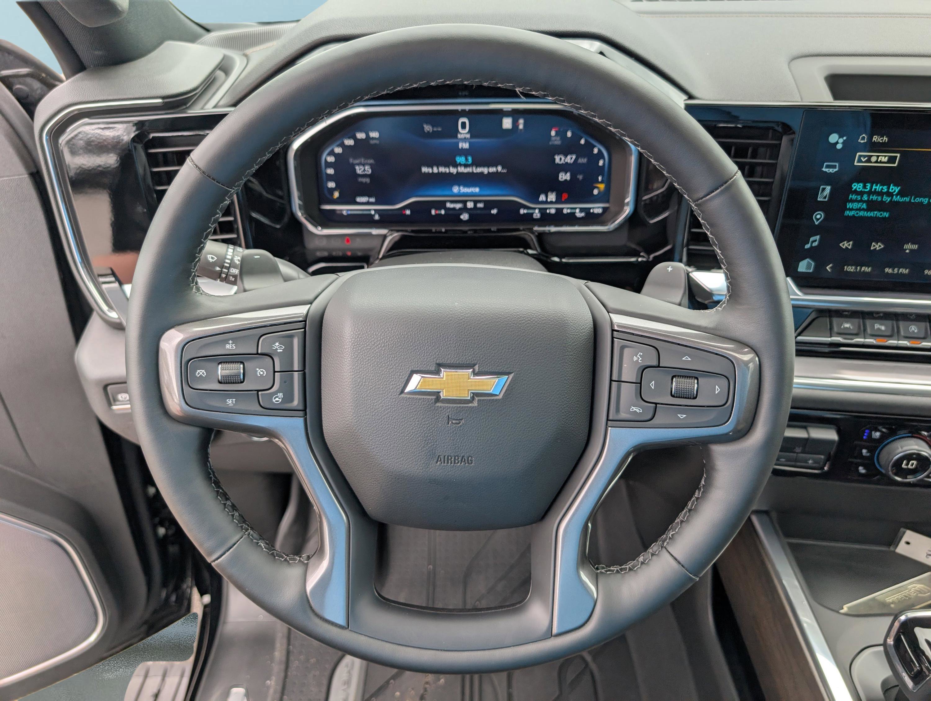 Used 2025 Chevrolet Silverado 1500 High Country w/ High Country Premium Package image 23