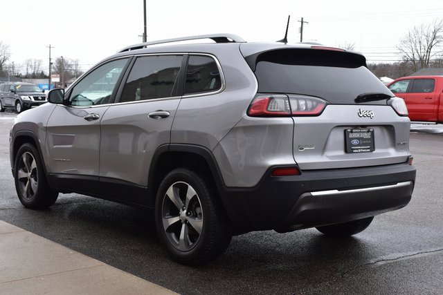 Used 2019 Jeep Cherokee Limited image 10
