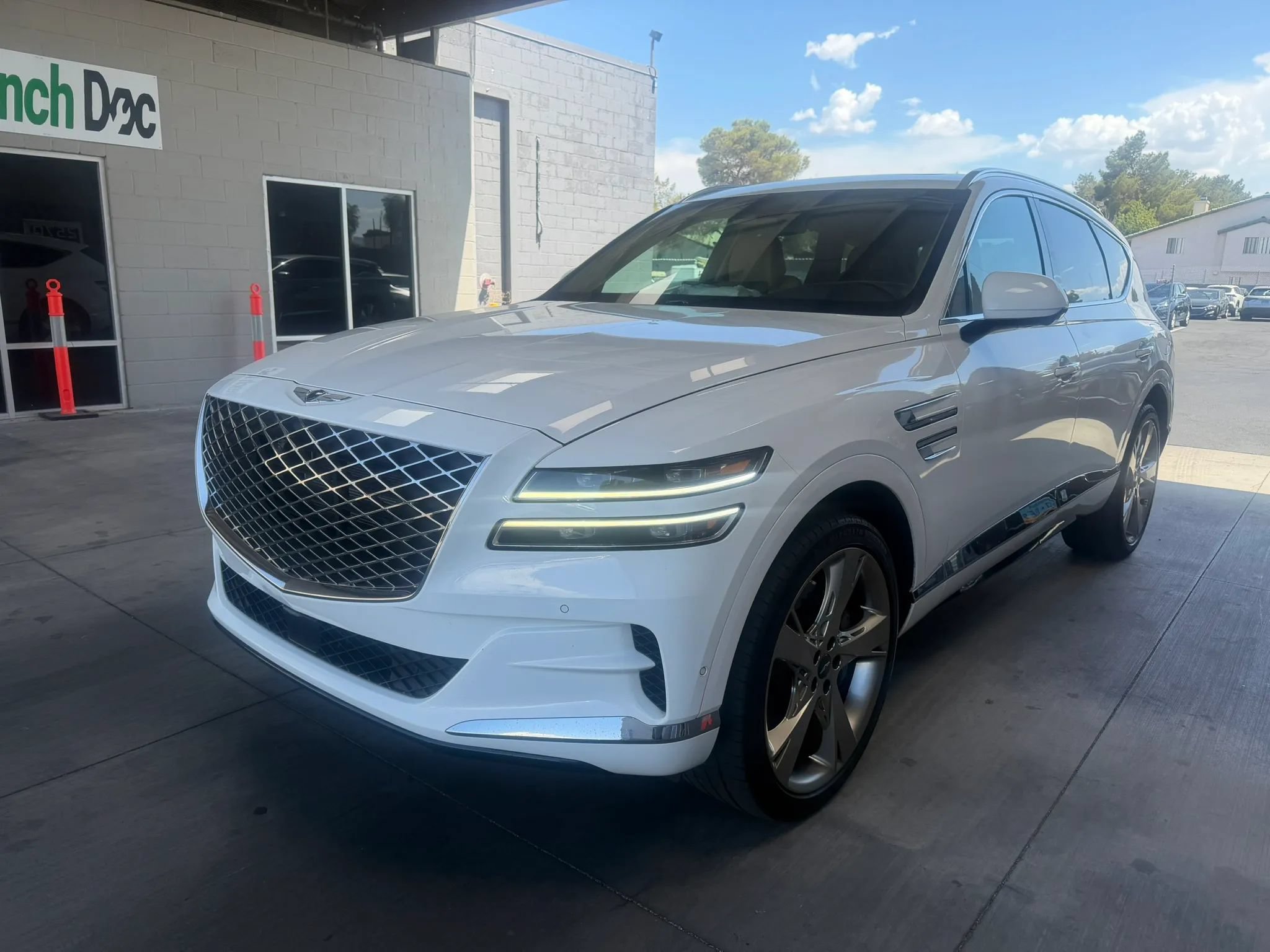 Used 2023 Genesis GV80 2.5T w/ Prestige Package AWD/4WD image 2