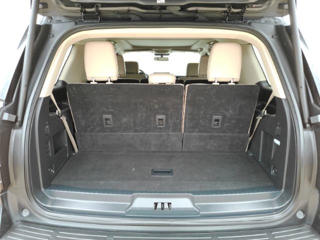 Used 2022 Ford Expedition XLT RWD image 28