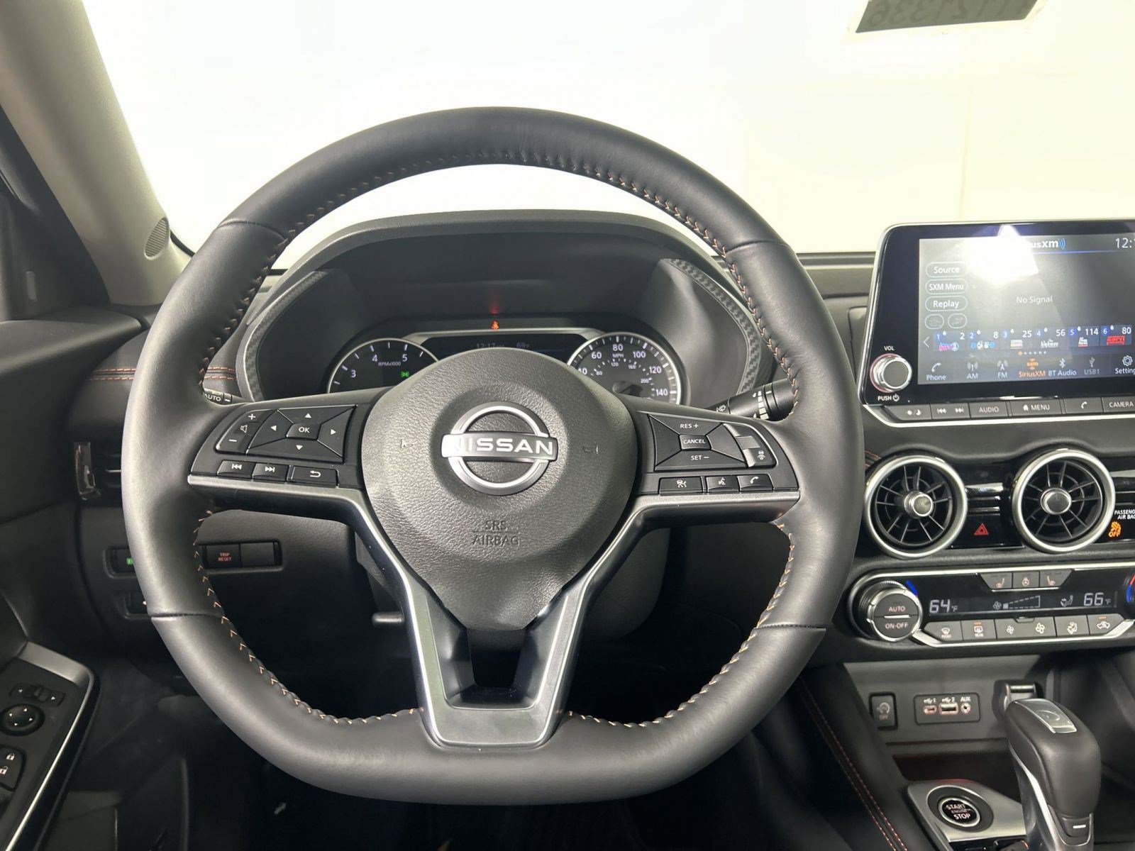 New 2025 Nissan Sentra SR w/ SR Premium Package FWD image 20