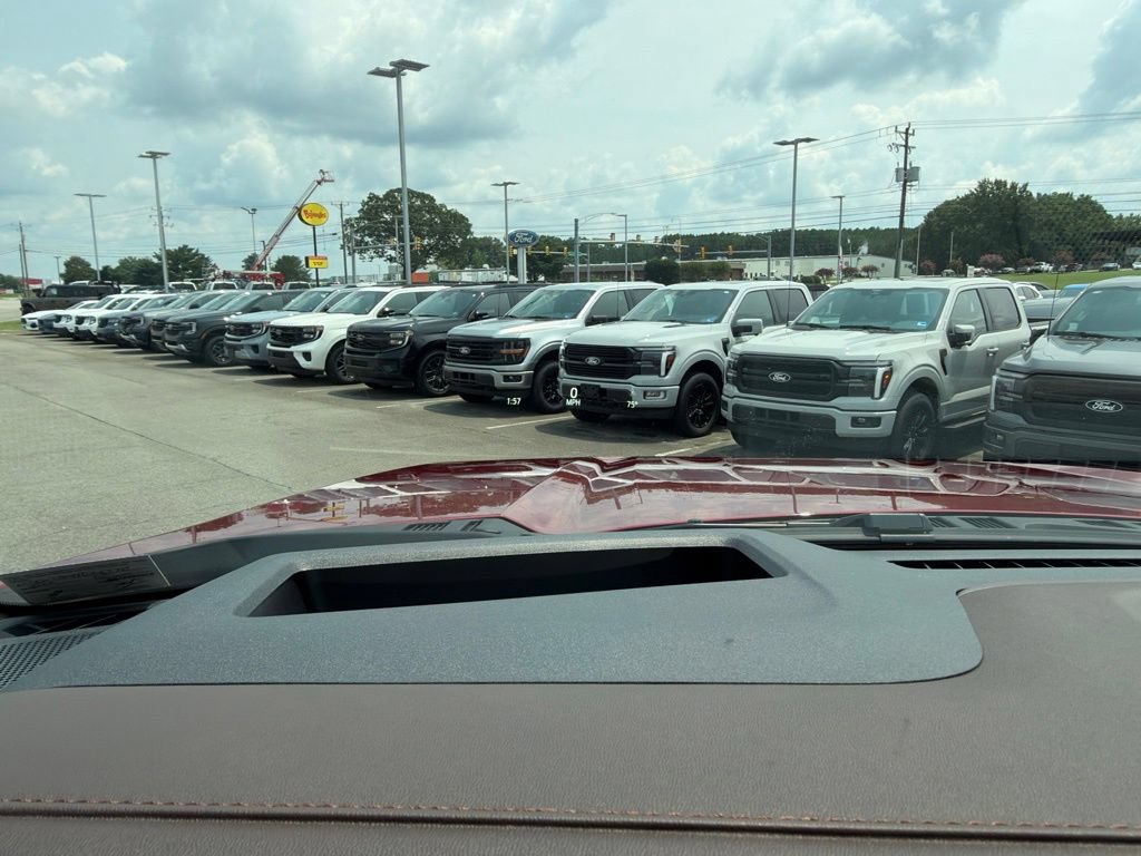 New 2026 Ford F250 4x4 Crew Cab Super Duty image 37