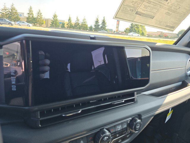 New 2025 Jeep Wrangler Sahara image 36