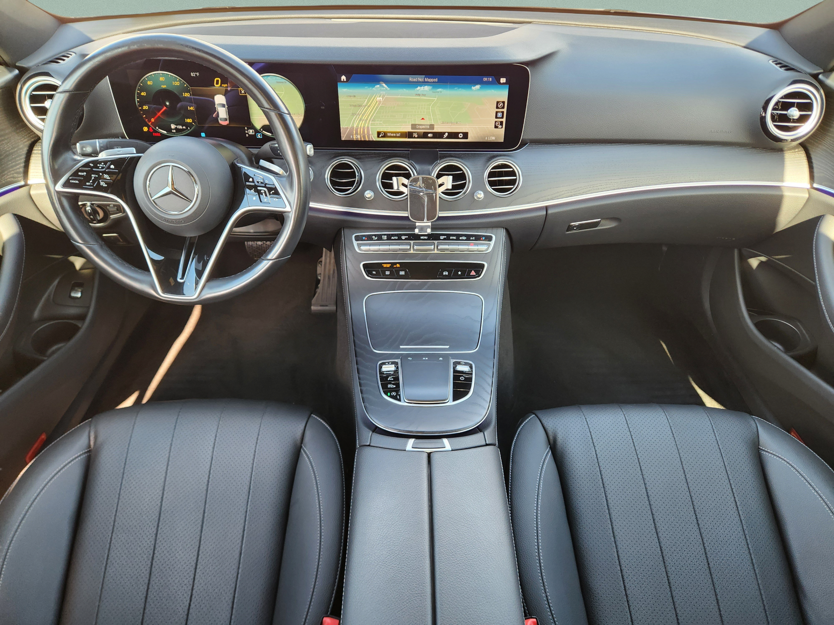 Used 2023 Mercedes-Benz E 350 Sedan image 5