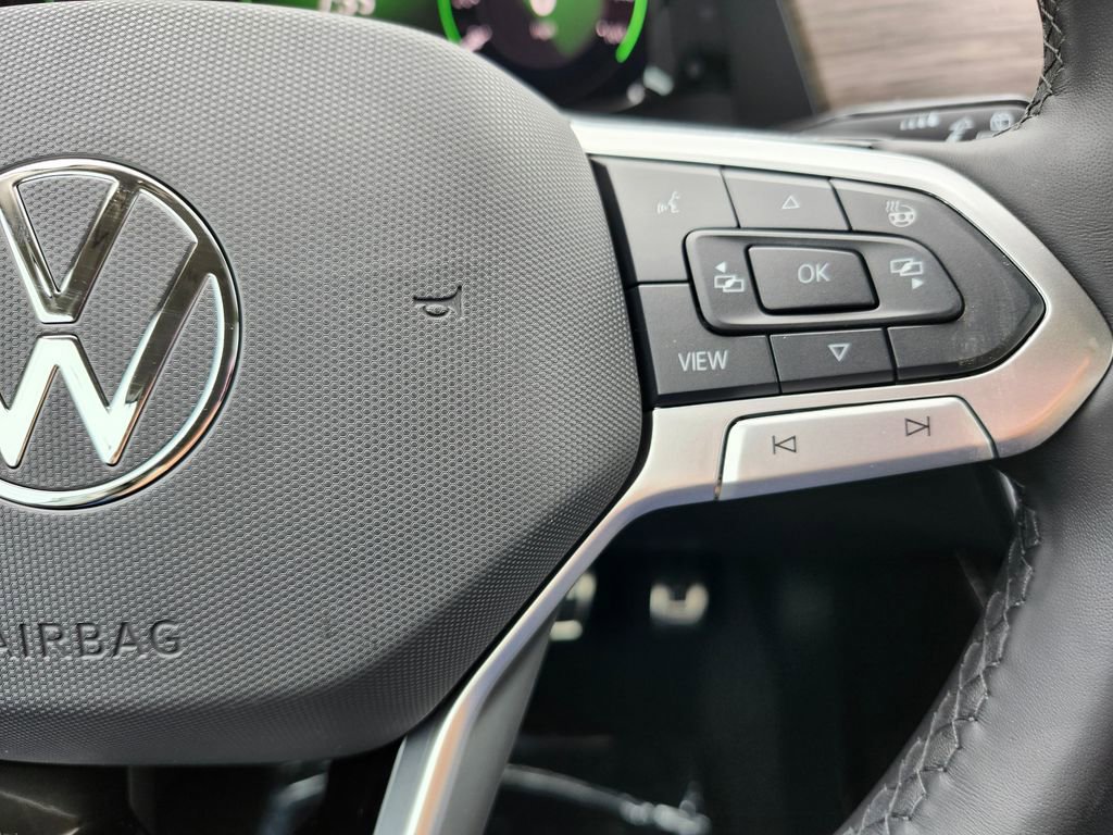 New 2026 Volkswagen Atlas SEL Premium R-Line image 13