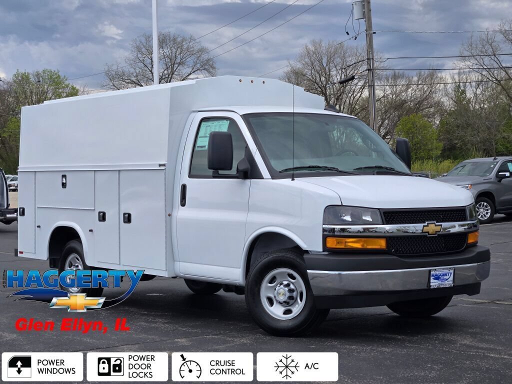 New 2026 Chevrolet Express 3500 w/ Power Convenience Package