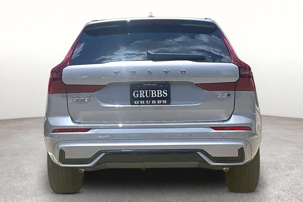 Certified 2026 Volvo XC60 B5 Plus AWD/4WD image 5