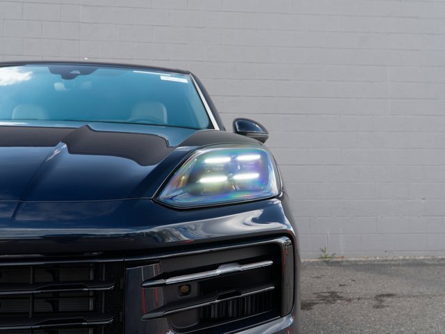 New 2026 Porsche Cayenne S image 11
