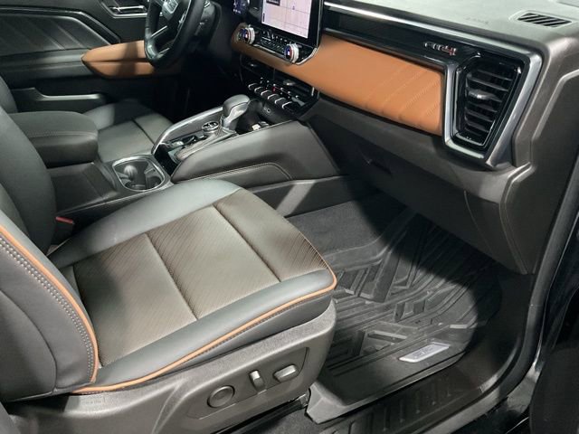 Used 2024 GMC Canyon AT4 w/ AT4 Premium Package image 19