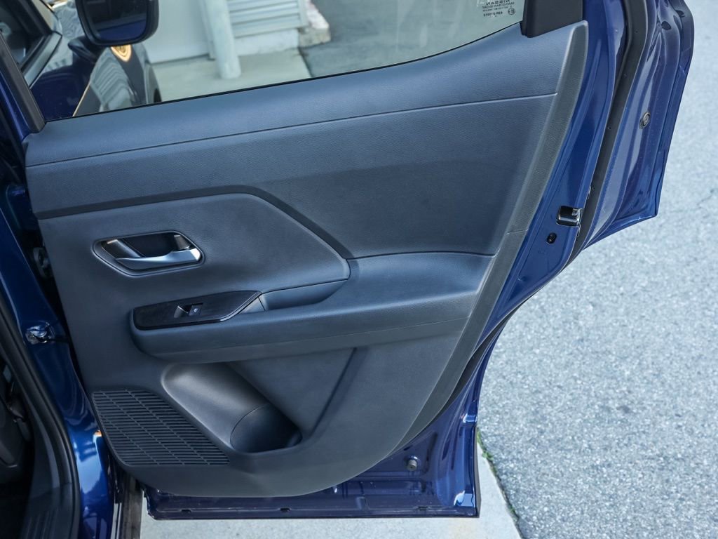 New 2026 Nissan Kicks SV w/ Cold Weather Package image 19