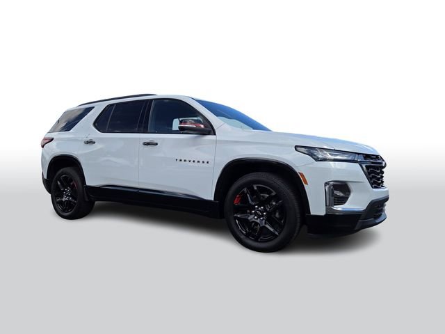 Used 2023 Chevrolet Traverse Premier w/ Redline Edition image 2