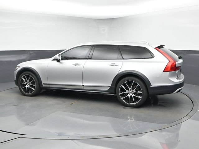 Used 2018 Volvo V90 T6 Cross Country w/ Convenience Package AWD/4WD image 6