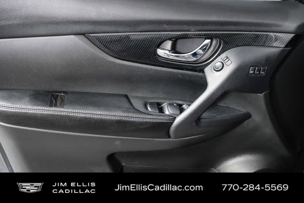 Used 2020 Nissan Rogue SL w/ Premium Package FWD image 6