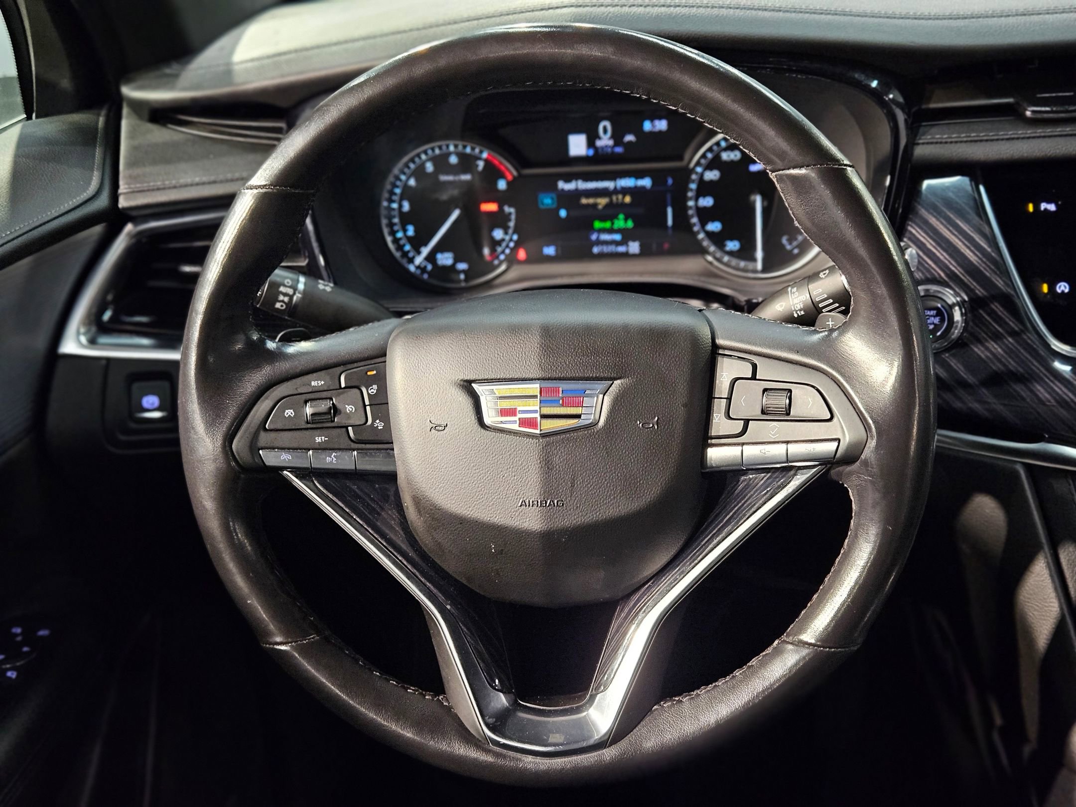 Used 2024 Cadillac XT6 Premium Luxury image 28