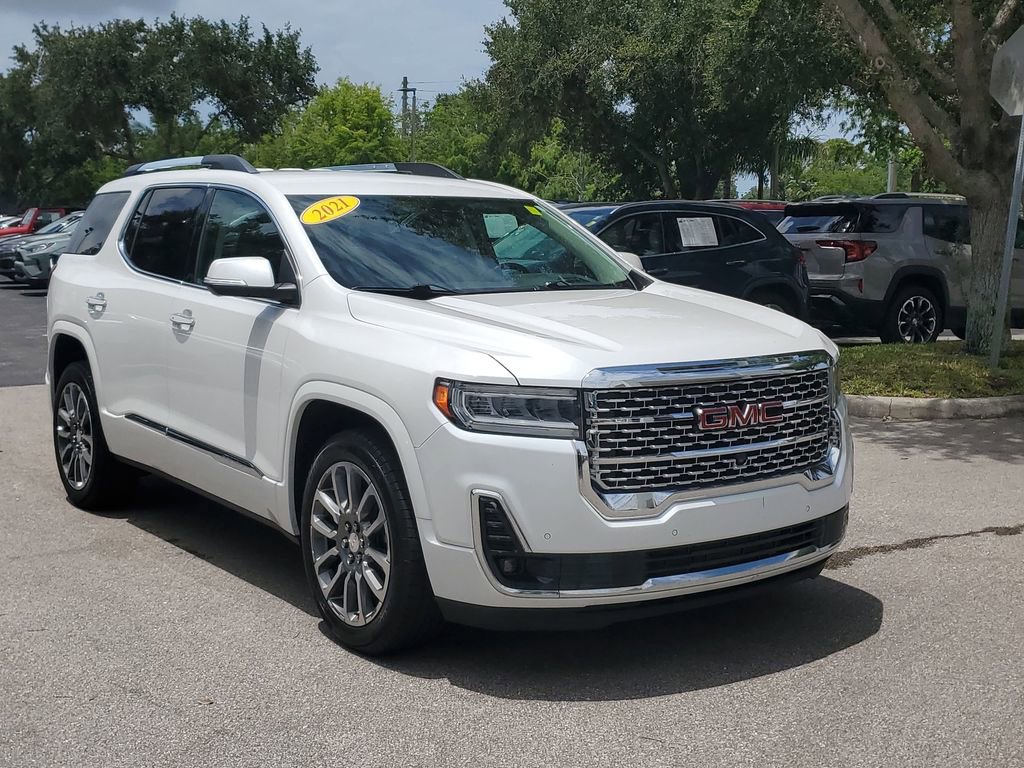 Certified 2021 GMC Acadia Denali w/ Denali Technology Package FWD image 7