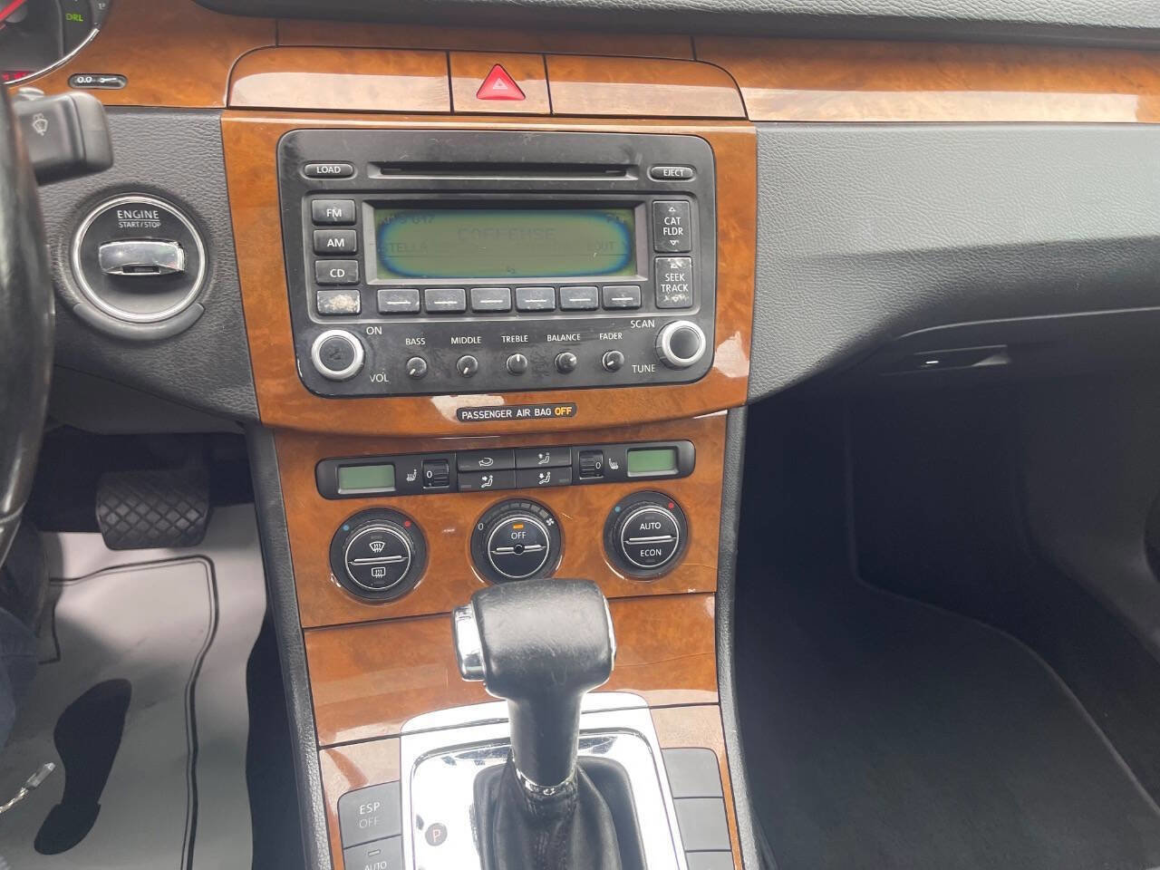 Used 2006 Volkswagen Passat 3.6 image 17