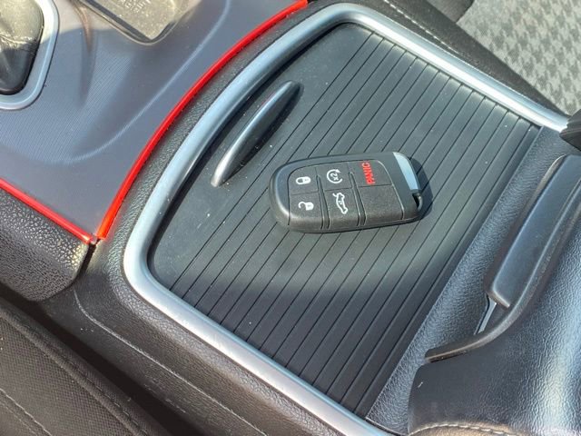 Used 2023 Dodge Charger SXT image 28