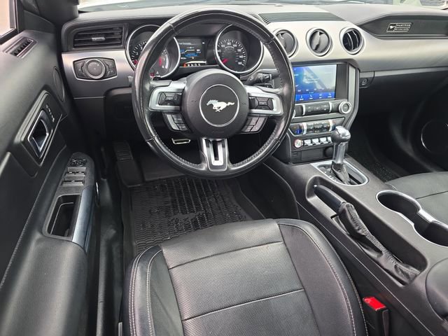 Used 2020 Ford Mustang Premium image 11