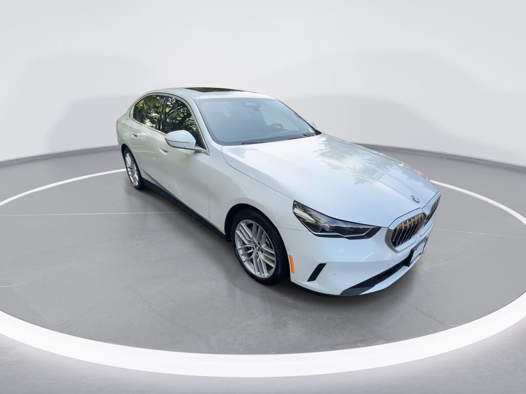 Used 2024 BMW 530i xDrive w/ Premium Package AWD/4WD video 2