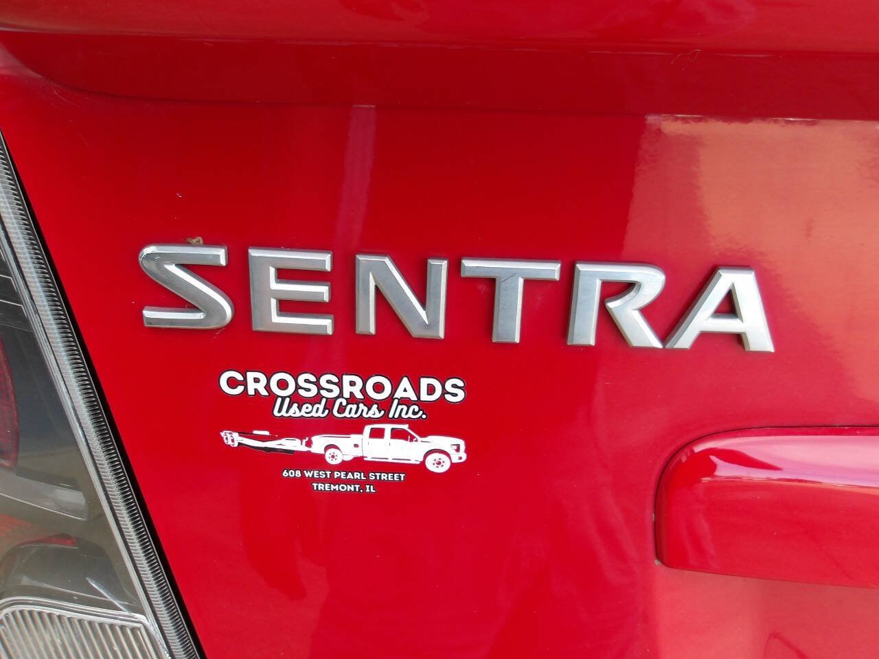 Used 2012 Nissan Sentra 2.0 SR FWD image 34