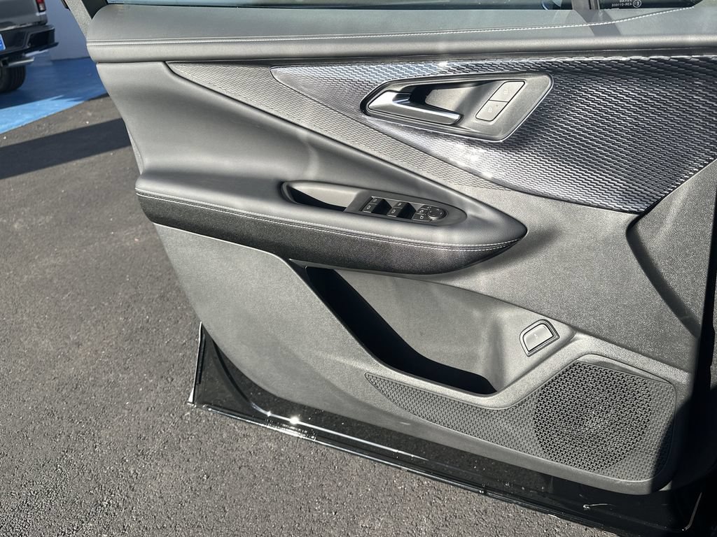 New 2026 Chevrolet Blazer EV LT FWD image 19