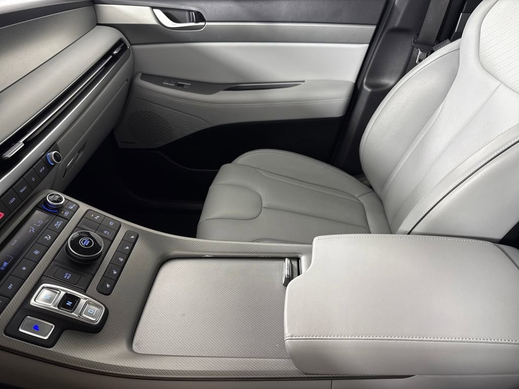 Used 2024 Hyundai Palisade SEL w/ Premium Package FWD image 22