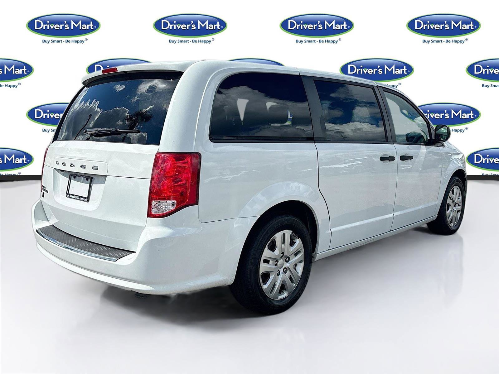 Used 2019 Dodge Grand Caravan SE image 8