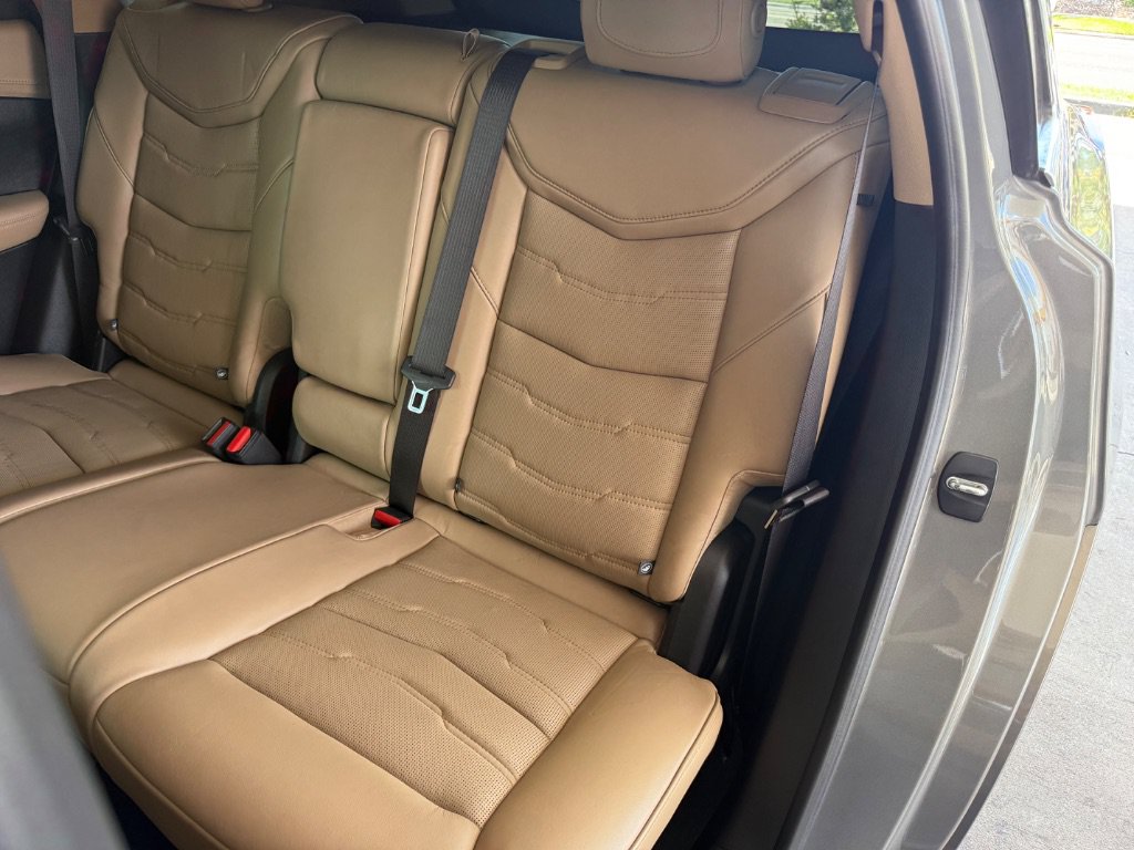 Used 2018 Cadillac XT5 Platinum w/ Driver Assist Package AWD/4WD image 33