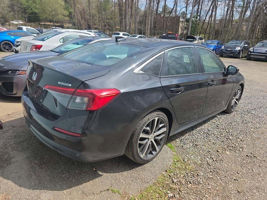Used 2024 Honda Civic Touring image 2