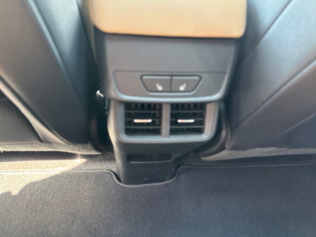 Used 2025 Chevrolet Equinox ACTIV w/ Convenience Package III AWD/4WD image 20