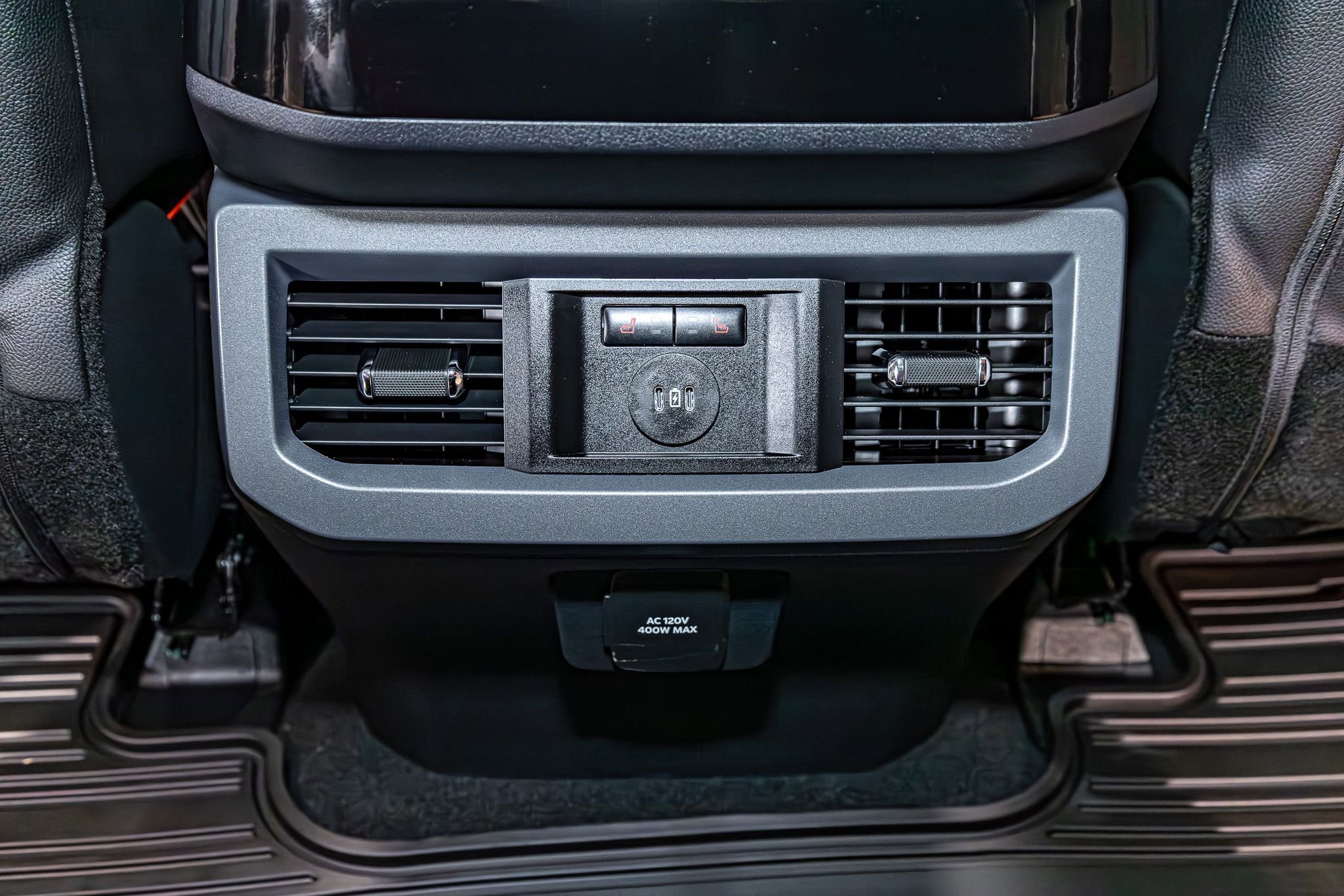 Used 2025 Ford F250 Lariat w/ Lariat Ultimate Package image 24